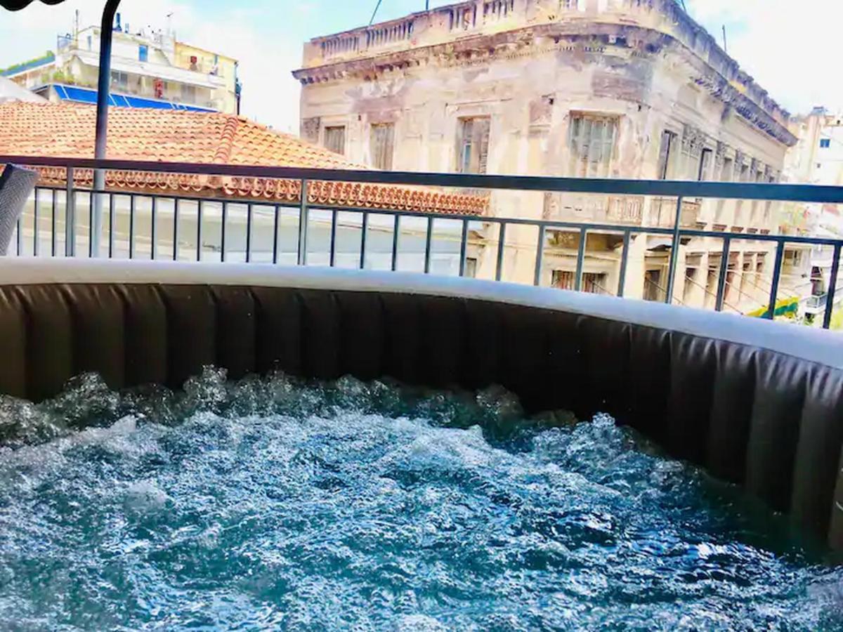 Openair Hot Tub/Big Balcony/Great Boutique Apt 雅典 外观 照片