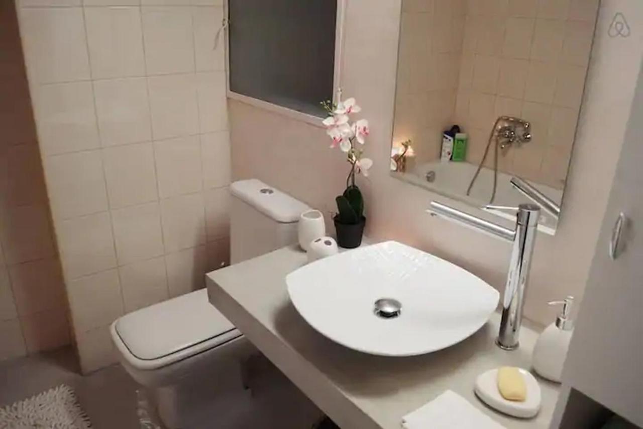 Openair Hot Tub/Big Balcony/Great Boutique Apt 雅典 外观 照片