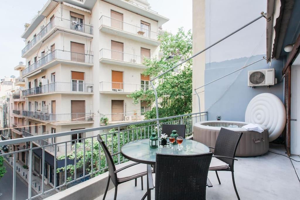 Openair Hot Tub/Big Balcony/Great Boutique Apt 雅典 外观 照片